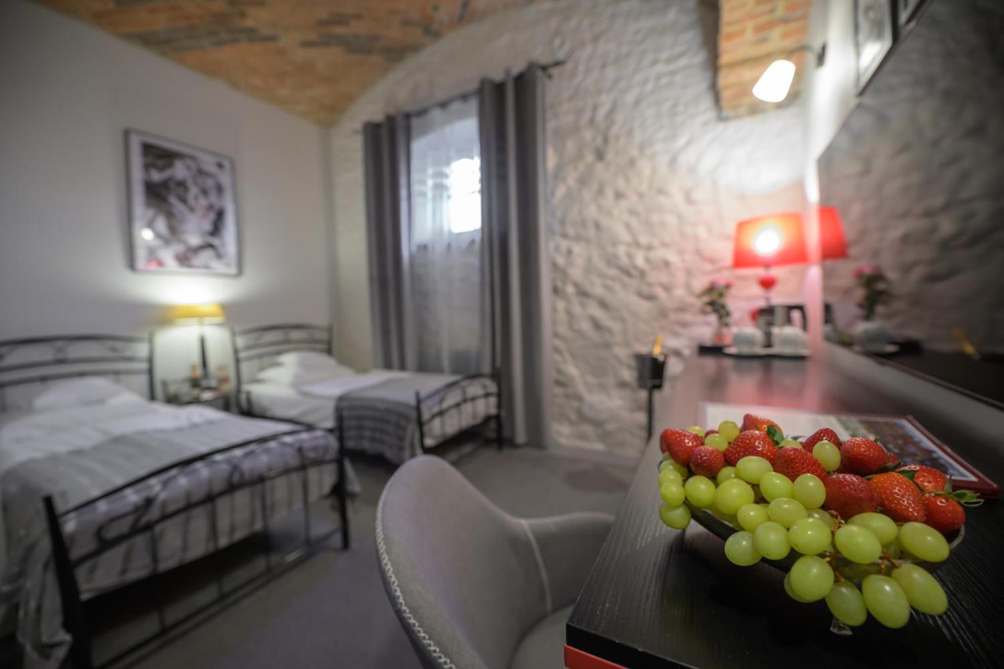 Zabi Dwor - Hotel - Restauracja - Spa Zielona Góra Esterno foto